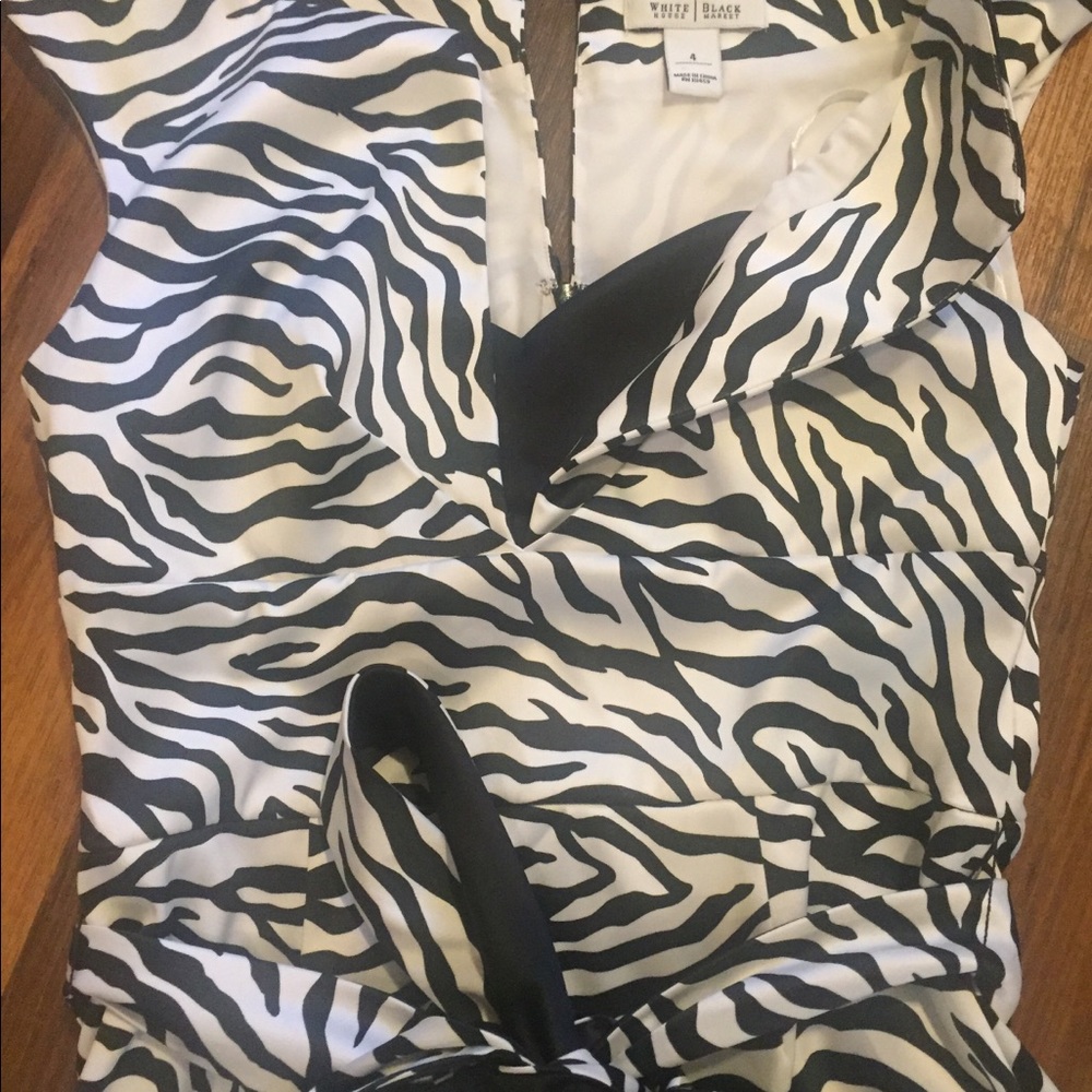 Dress - Picture 2 of 2